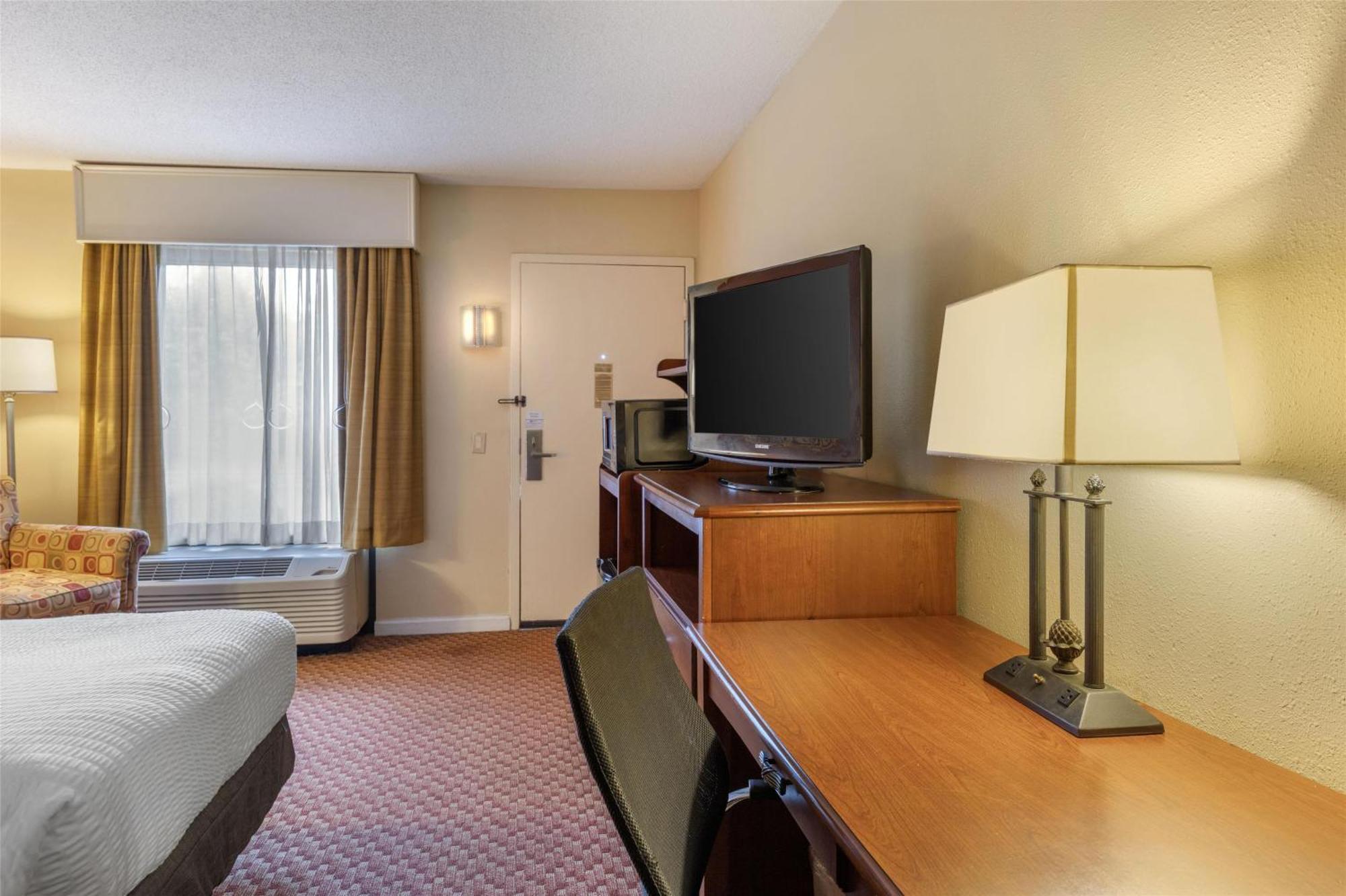 Hotel Western 3*